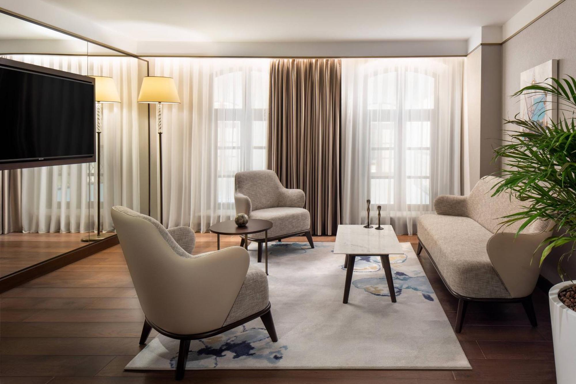 Jw Marriott Istanbul Bosphorus Hotel Buitenkant foto