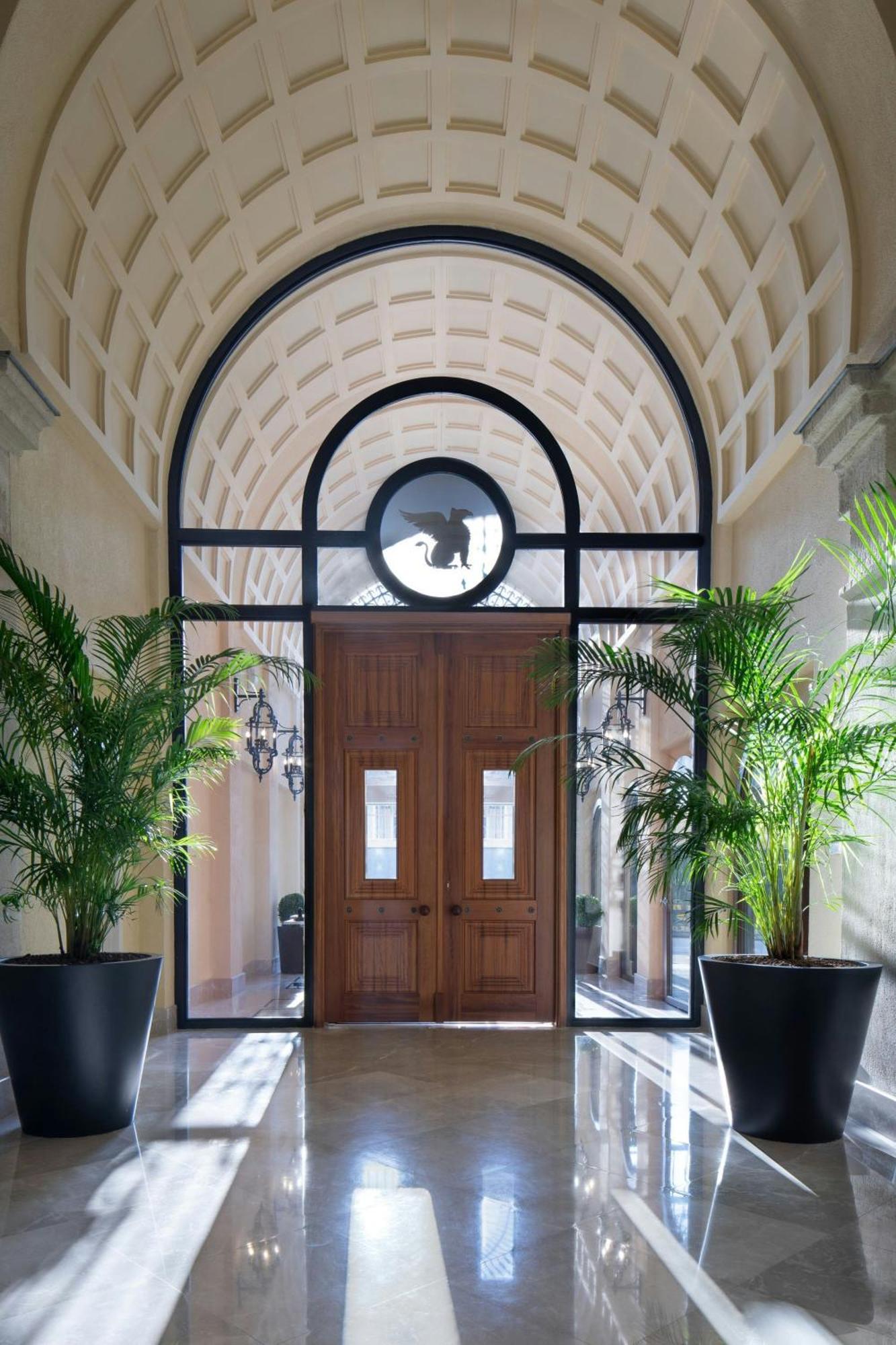 Jw Marriott Istanbul Bosphorus Hotel Buitenkant foto
